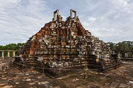 Baphuon, Angkor Thom, Camboya, 2013-08-16, DD 16.jpg