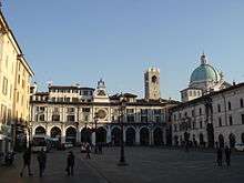 An Italian piazza.